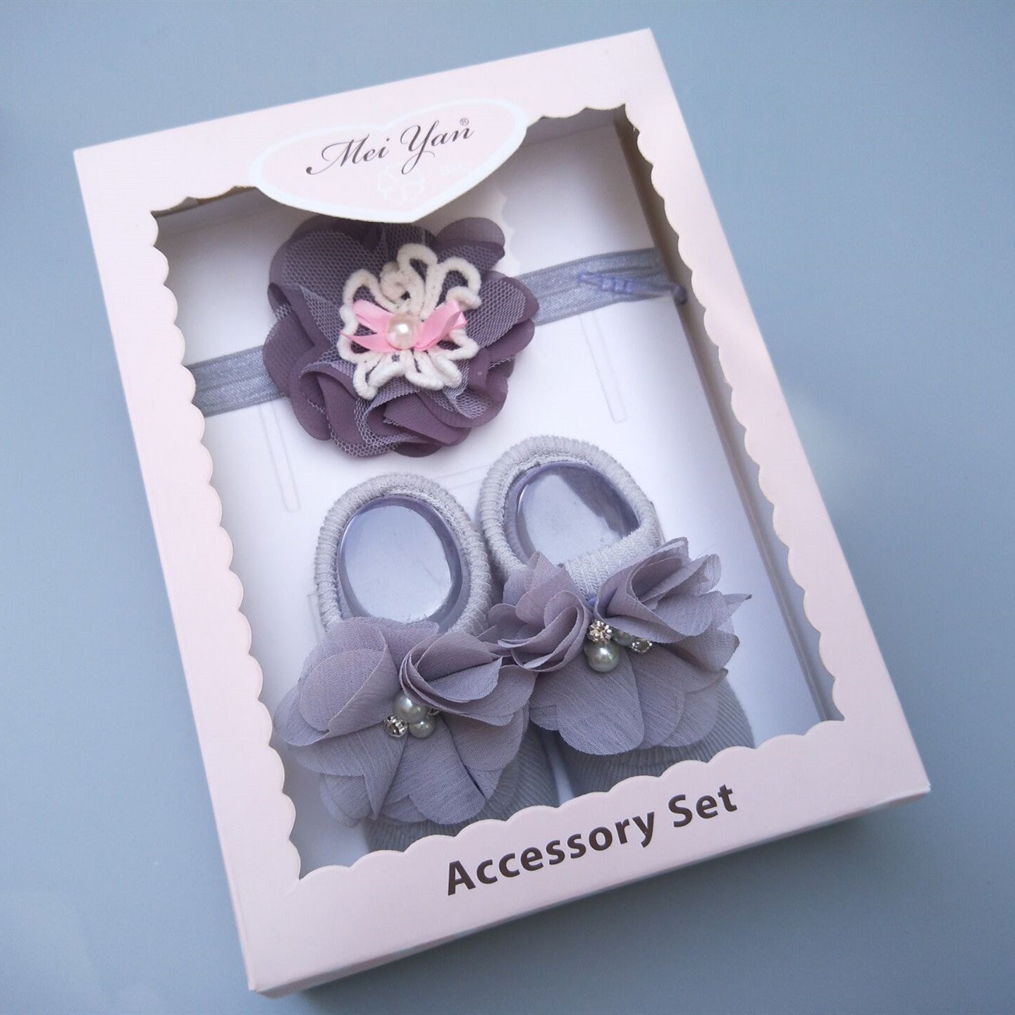 Flag Village New Baby Girl Socks Headband Gift Box