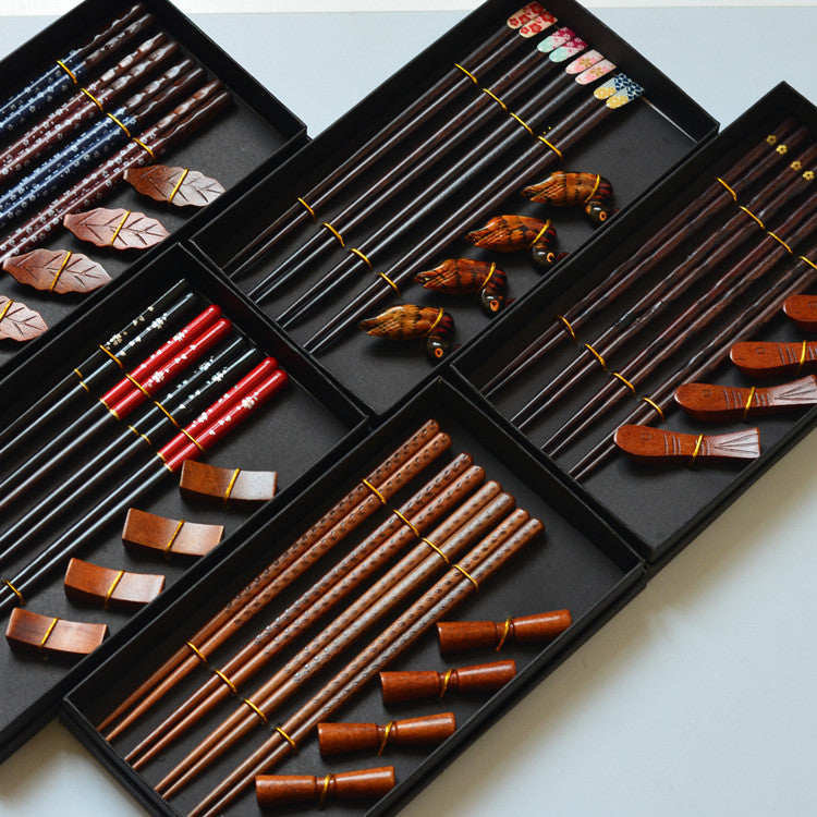 Flag Village Wooden Chopsticks 4 Pairs Of Chopsticks Chopstick Holder Combination Gift Box Set