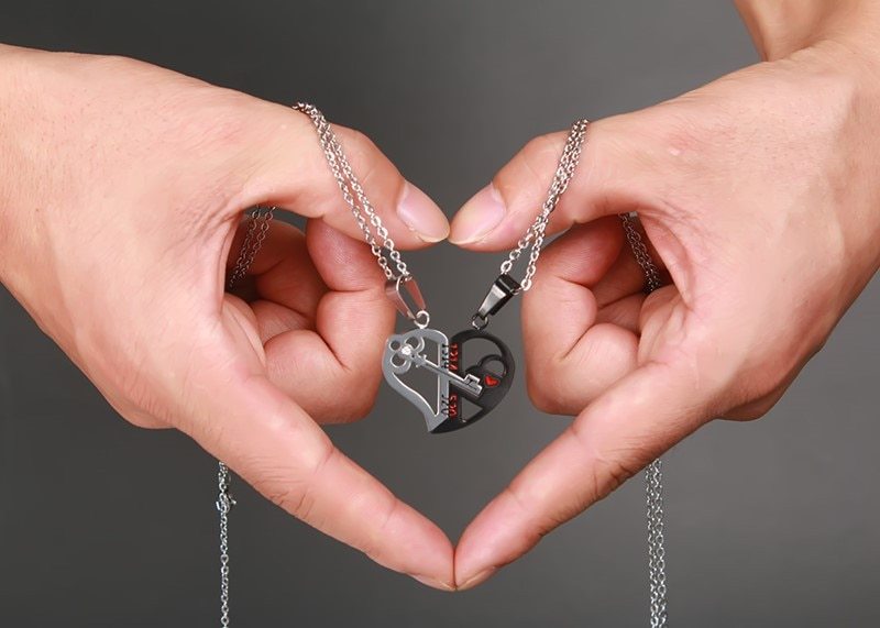 Flag Village Pendant Love Necklace Set Lover Valentine Gifts Stainless Steel Chain Necklace