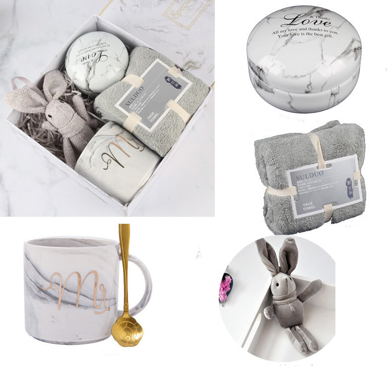 Flag Village Birthday creative and practical gift box