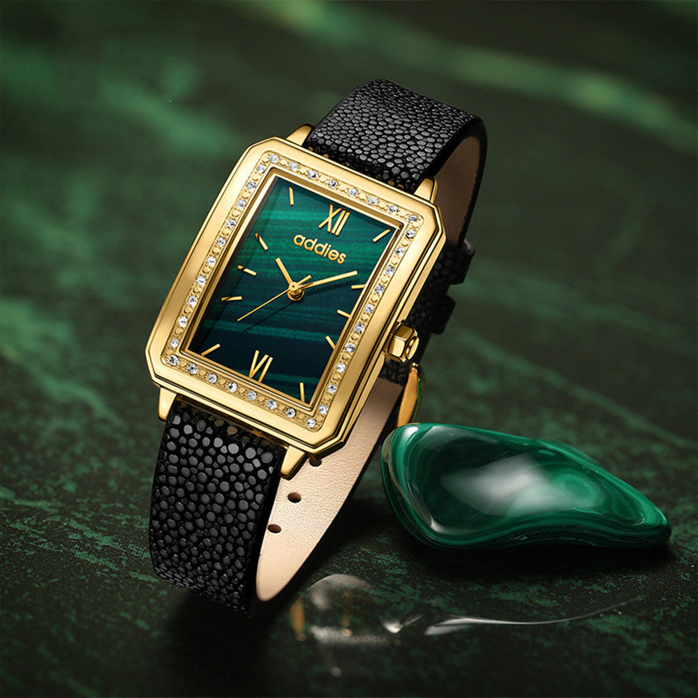 Flag Village Women's Exquisite Small Green Watch Set Gift Box Square