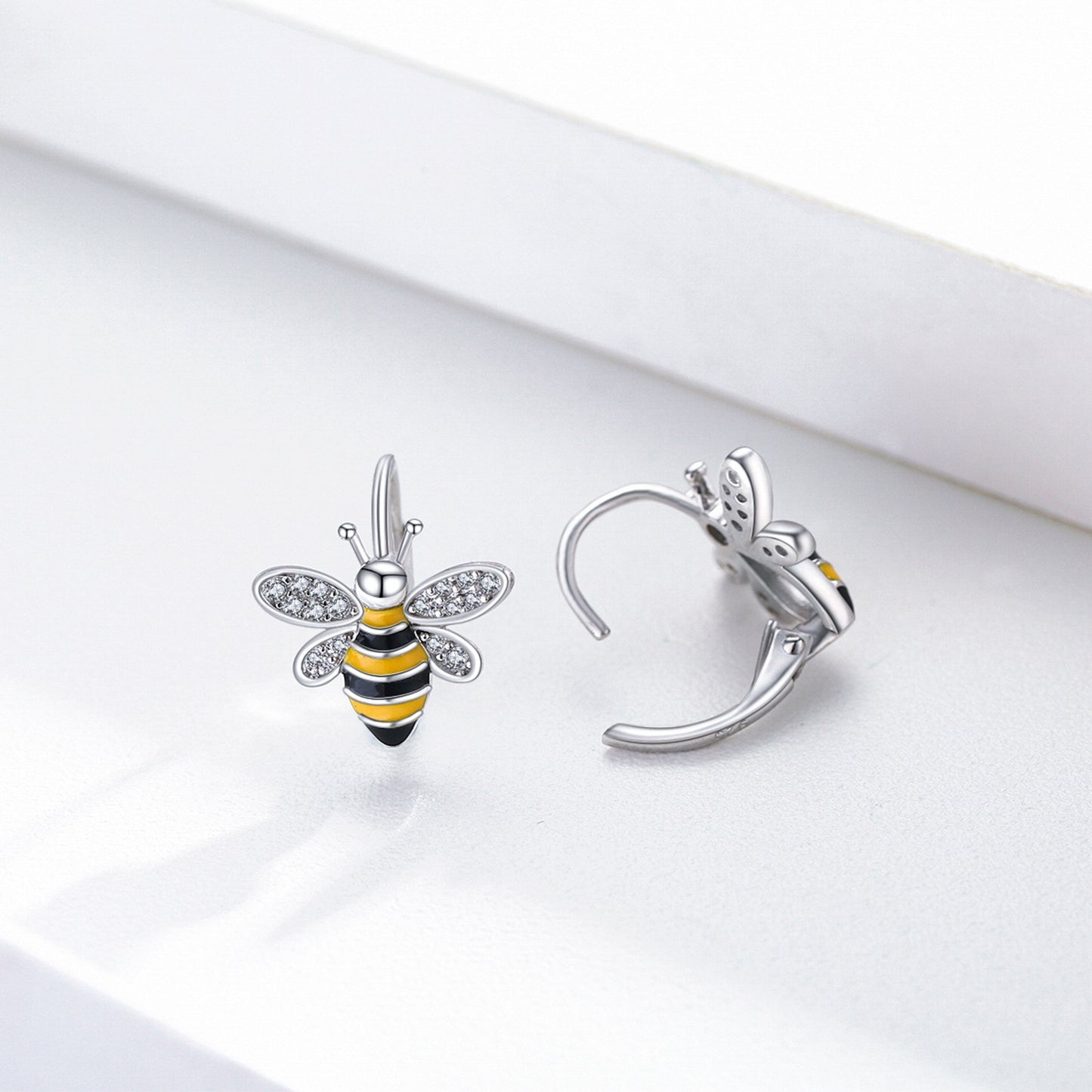 Flag Village Bee Earrings S925 Sterling Silver Bumble Honey Huggie Hoop Earrings Bee Jewelry Gifts for Women Girls Teen