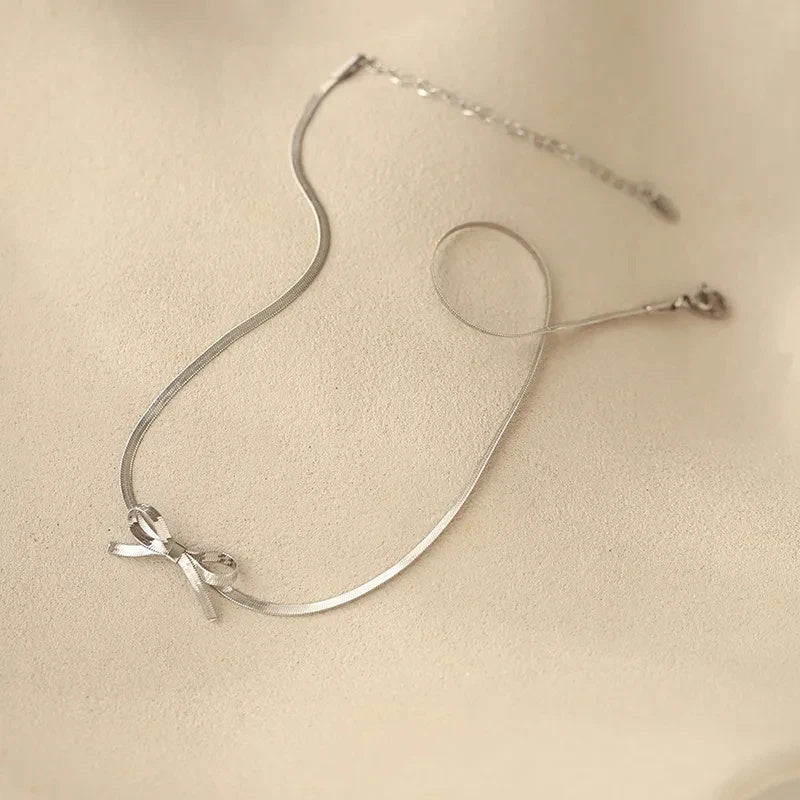 Flag Village Fashion Jewelry New Trendy Bowknot Stainless Steel Gold Plated Snake Chain Necklace For Women Elegant Niche Design Charms Choker Jewelry Gifts