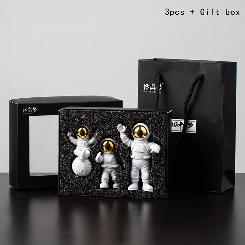 Flag Village Astronaut Astronaut Series Birthday Gift Box Set Ornament