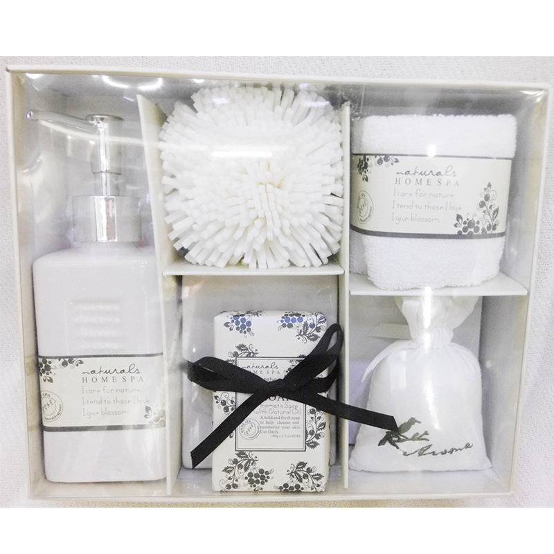 Flag Village European and American bathrooms suit, bathing suit, pottery and bathroom, five pieces of bathroom accessories bath gift box wholesale
