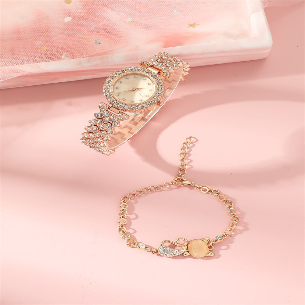 Flag Village Round Diamond Bracelet Watch Luxury Fashion Gift Box