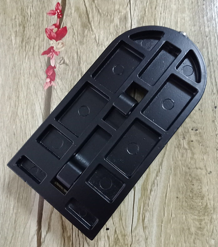 Flag Village Auto Tools Car assist pedal Easy to operate on the roof work door hook roof pedal