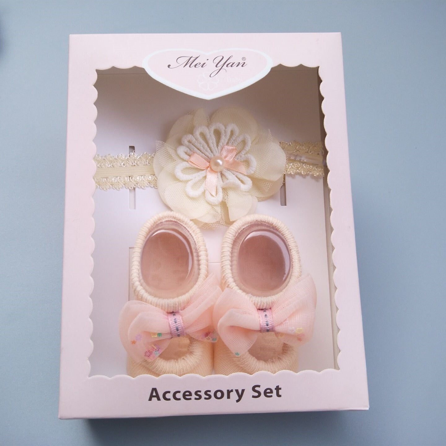 Flag Village New Baby Girl Socks Headband Gift Box