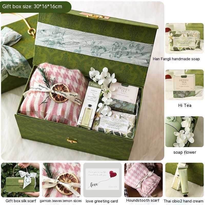 Flag Village Gift Gift For Girlfriend Niche Winter Scarf Gift Box