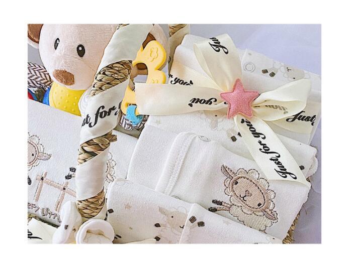 Flag Village Newborn Boy Baby Clothes Set Gift Box Autumn And Winter