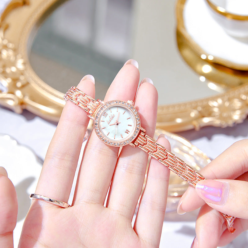 Flag Village Women's Fashion Watch Quartz Gift Box Set
