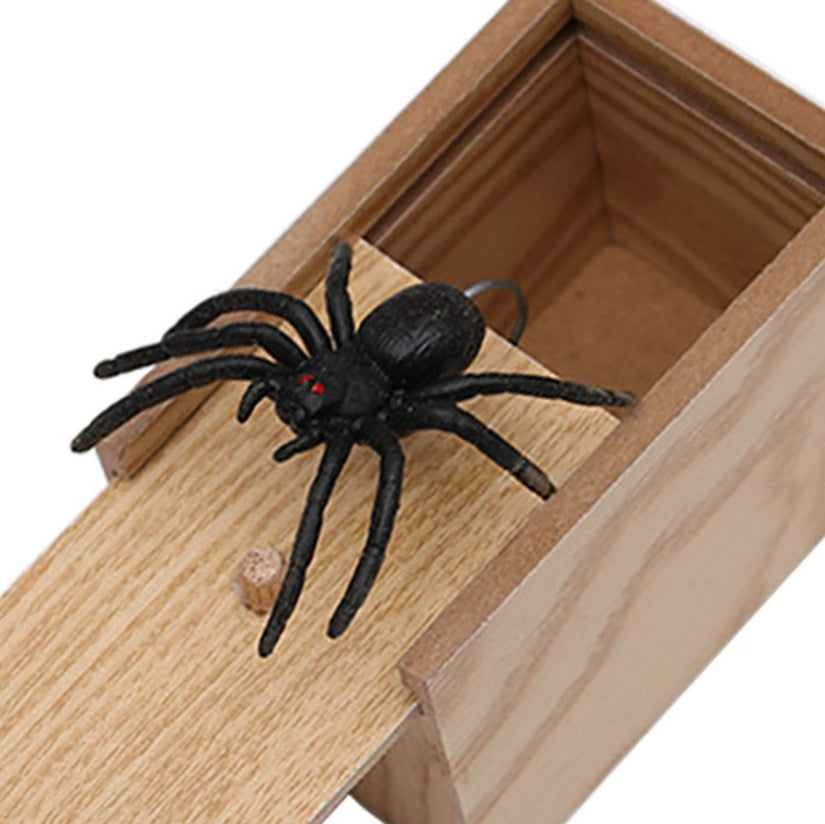 Flag Village Prank Spider Wooden Scare Box Trick Play Joke Lifelike Surprise April Fools' Day Funny Novelty Toys Gags Practical Gifts