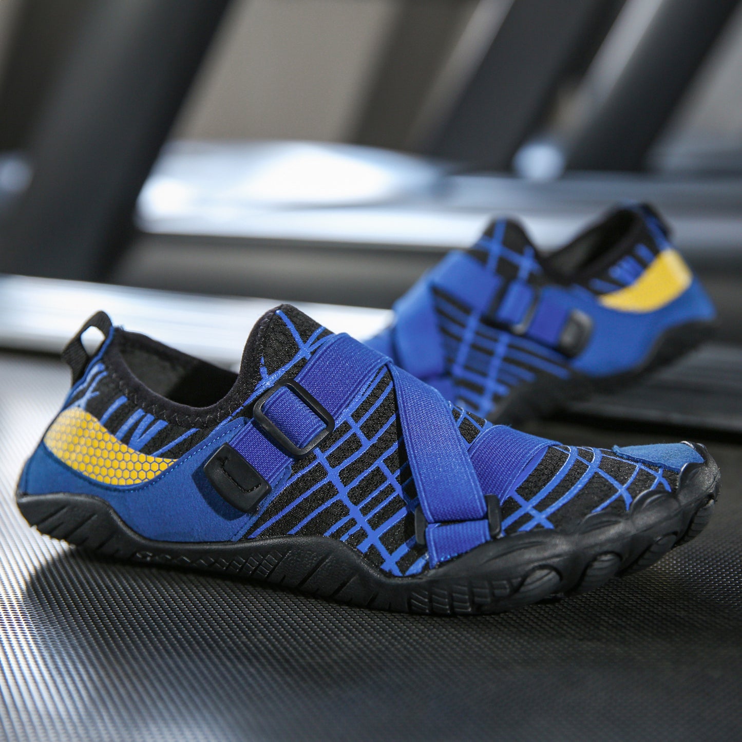 Flag Village Fitness Yoga Outdoor Large Size Hiking Shoes