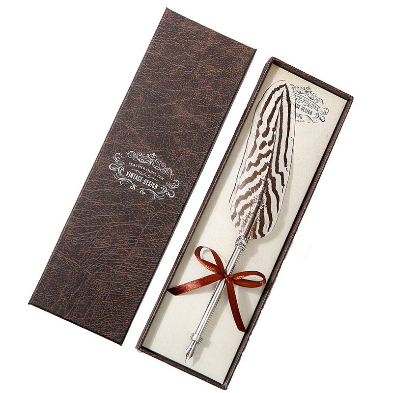 Flag Village European Retro Feather Pen Gift Box