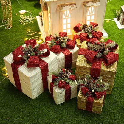 Flag Village Christmas gift box Christmas tree decorations wrought iron gift box three-piece shopping mall cabinet decoration