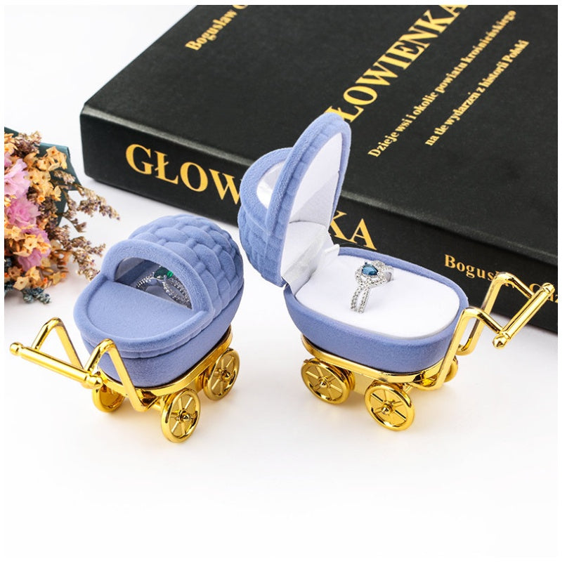 Flag Village Jewelry Ring Necklace Jewelry Box Gift Box Flannel Box