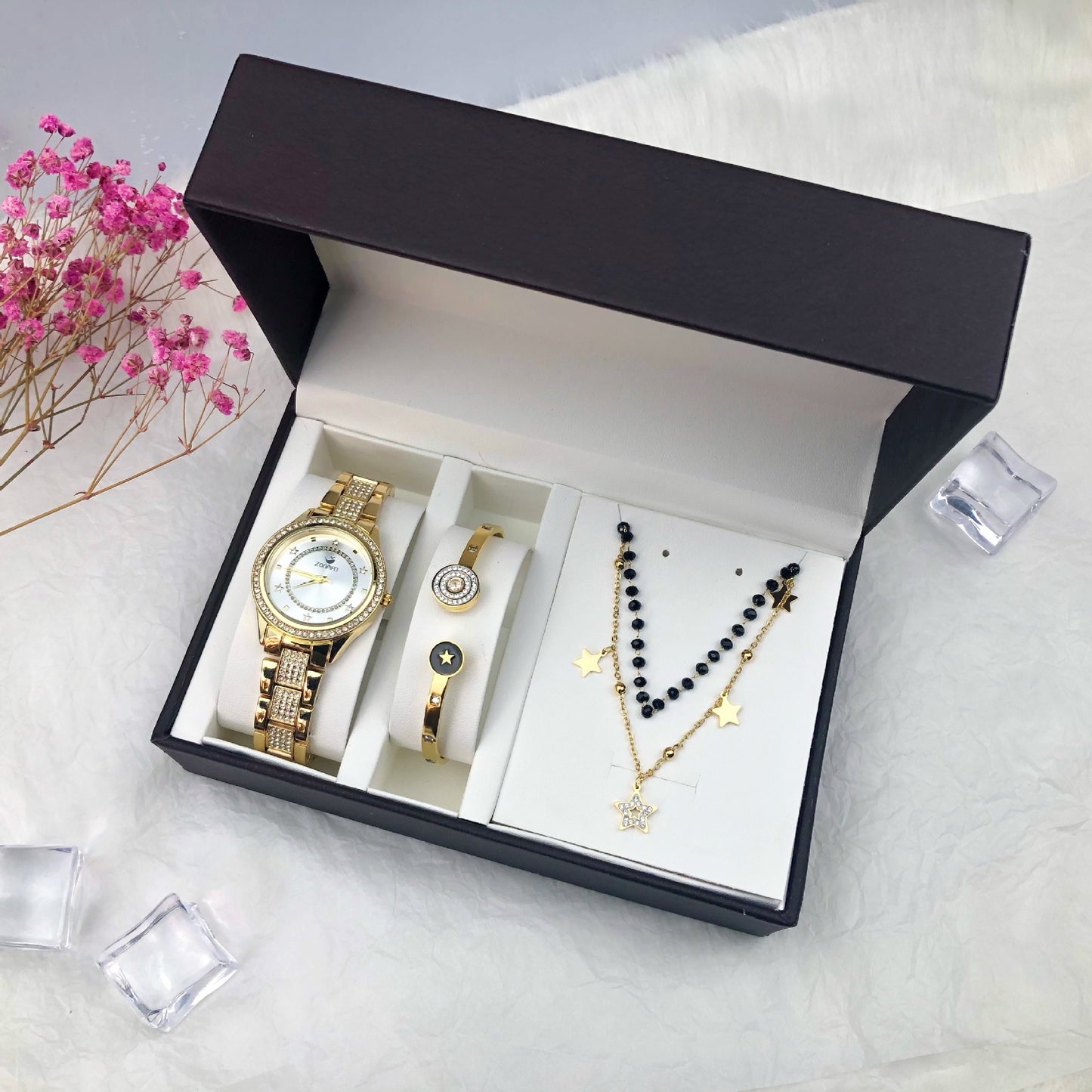 Flag Village Quartz Watch Fashion Women's Casual Watch Color Preserving Bracelet Necklace Gift Box Set