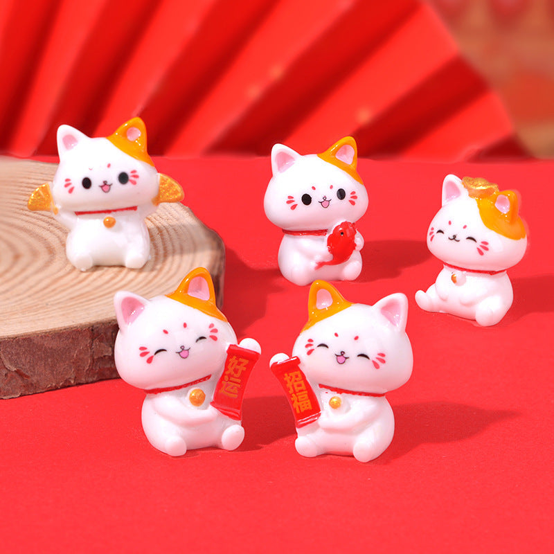 Flag Village Micro Landscape Ornaments Cute Lucky Cat Resin Crafts Car Center Console Decoration Home Decoration Gifts