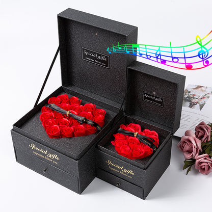 Flag Village New Year gift box February 14 Valentine's Day lipstick gift box Music packaging box perfume packaging box gift box flower box
