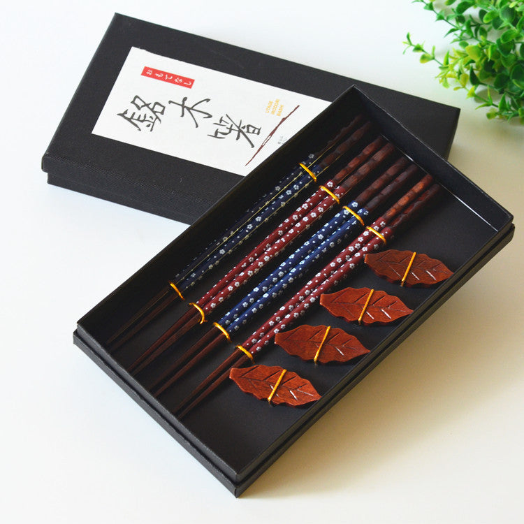 Flag Village Wooden Chopsticks 4 Pairs Of Chopsticks Chopstick Holder Combination Gift Box Set