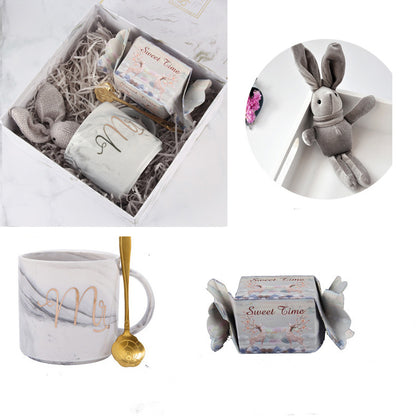 Flag Village Birthday creative and practical gift box