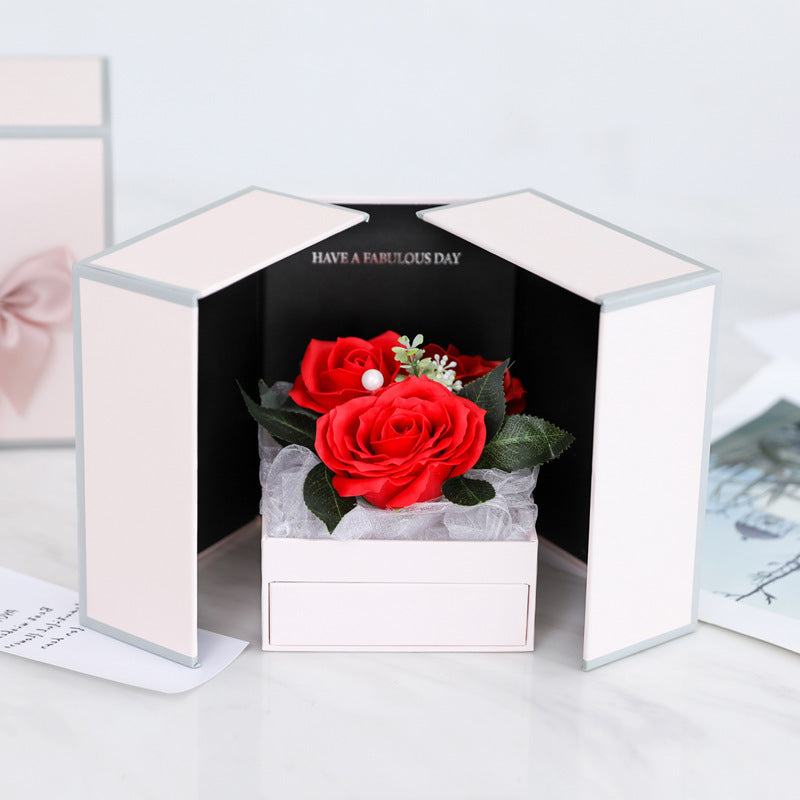 Flag Village Valentine's Day Creative Roses Jewelry Gift Box