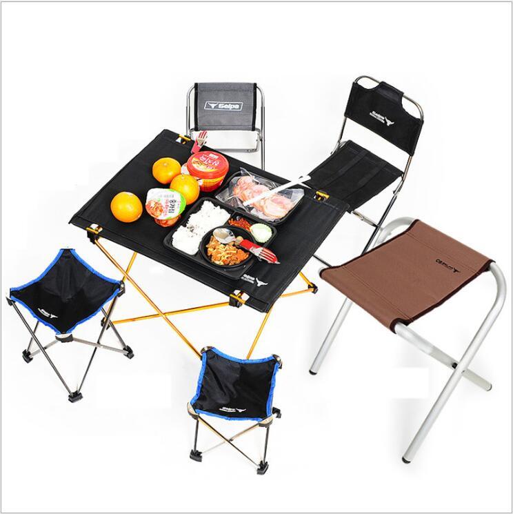 Flag Village Outdoor camping small folding table aviation light aluminum alloy portable picnic table