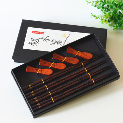 Flag Village Wooden Chopsticks 4 Pairs Of Chopsticks Chopstick Holder Combination Gift Box Set