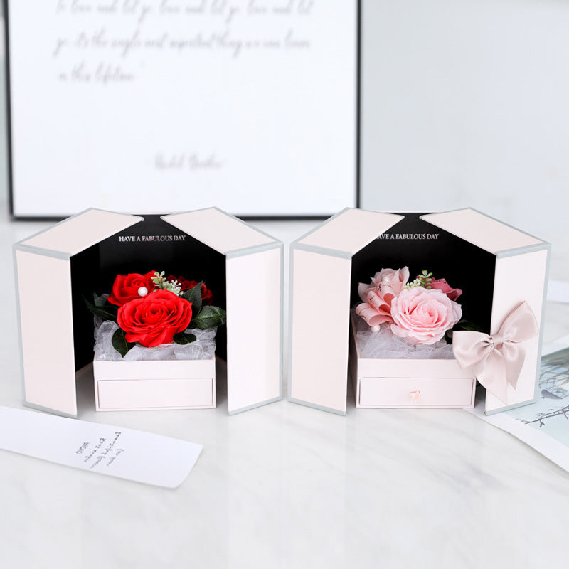 Flag Village Valentine's Day Creative Roses Jewelry Gift Box