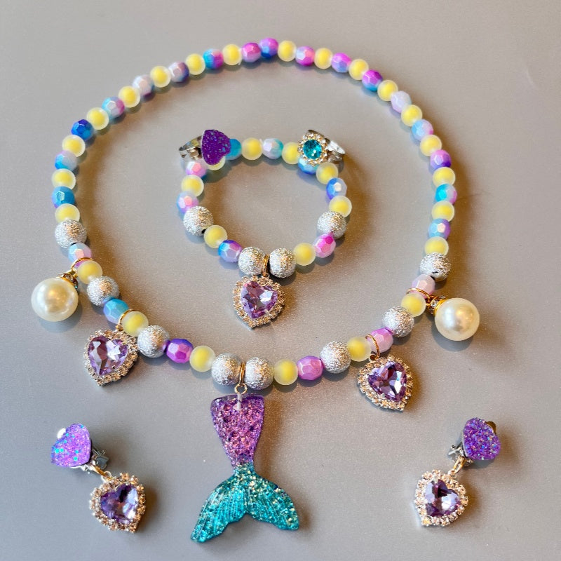 Flag Village Girls' Jewelry Gift Box Necklace Set