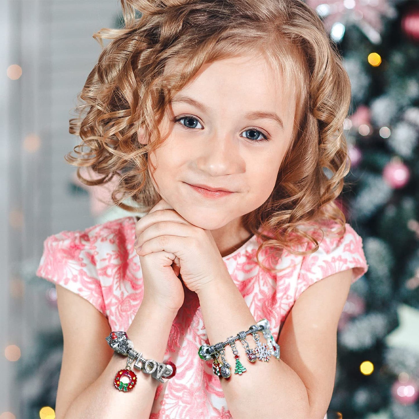 Flag Village Christmas Advent 24 Countdown Calendar Gift Box Bracelet Set