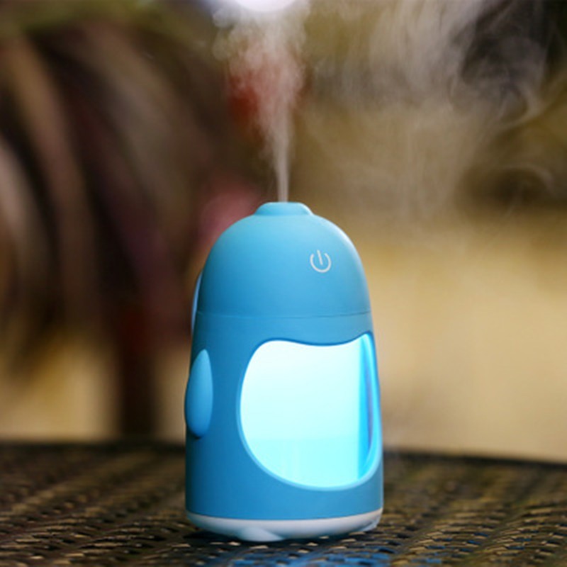 Flag Village Auto Tools Penguin Car Humidifier