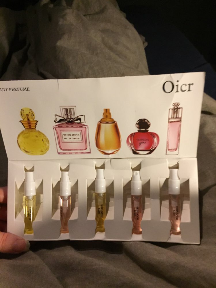 Flag Village Perfume spray gift box