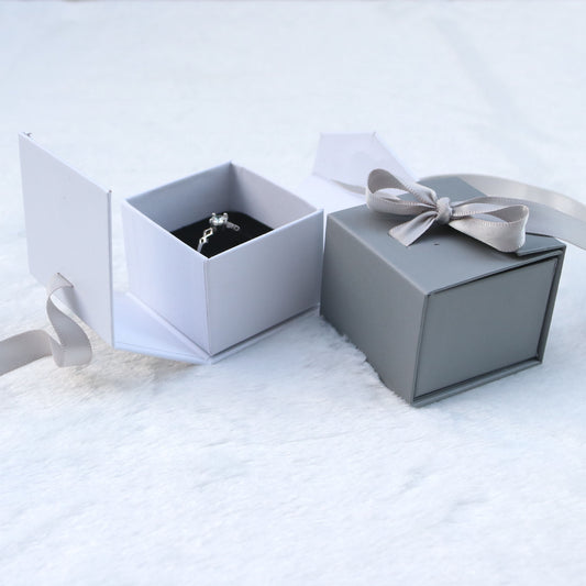 Flag Village Jewelry Boxes Paper Gray White Color Ribbon Bowknot For Gift Present Ring Earring Packing Display Box