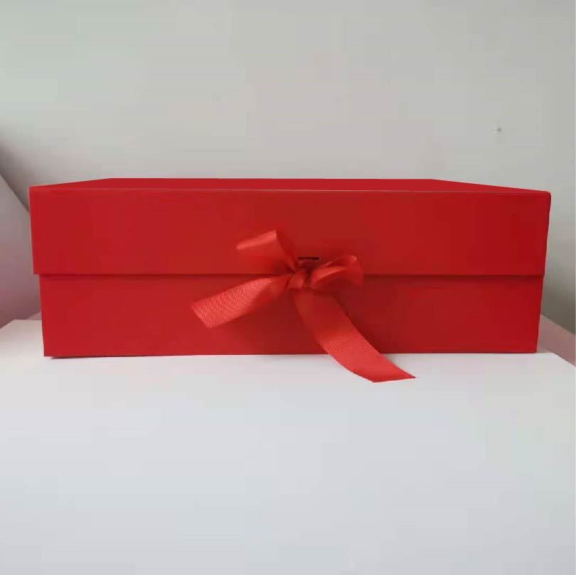 Flag Village Personalised Wedding Gift Box Bridal Party Gift Custom Gift Box
