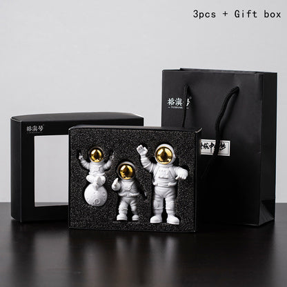 Flag Village Astronaut Astronaut Series Birthday Gift Box Set Ornament