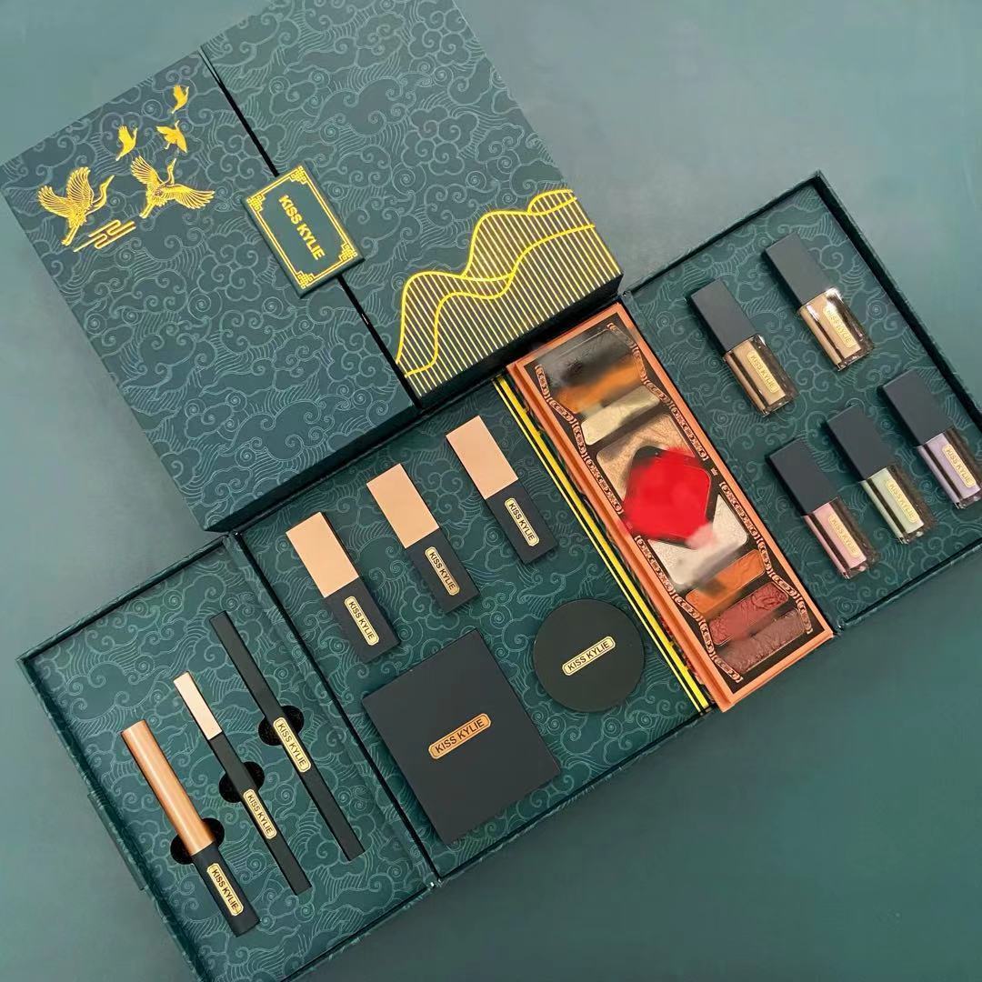 Flag Village Carved National Style Multi-piece Concealer Isolation Lipstick Gift Box Vibrato Live