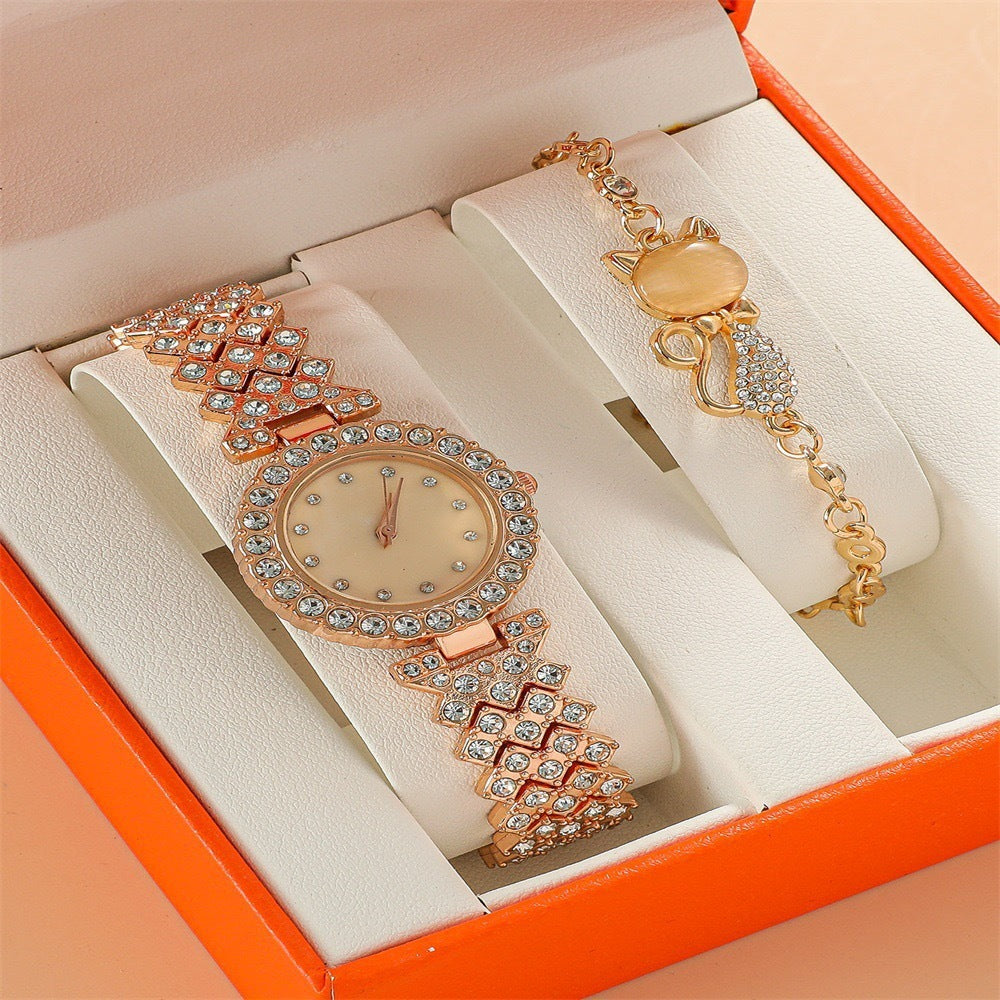 Flag Village Round Diamond Bracelet Watch Luxury Fashion Gift Box