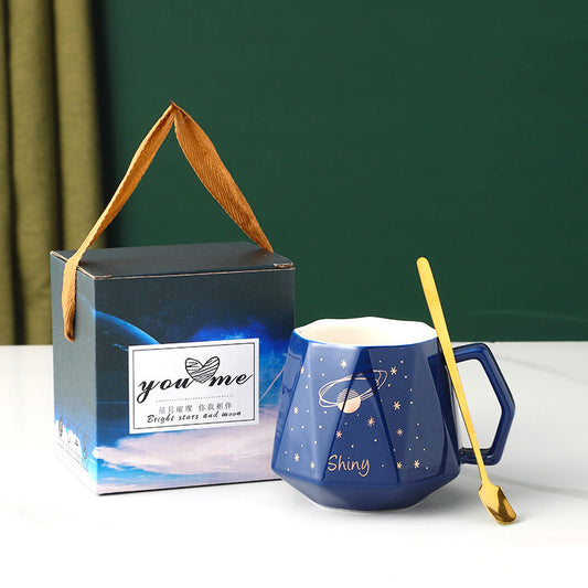 Flag Village Company event gifts, opening gifts for customers and employees