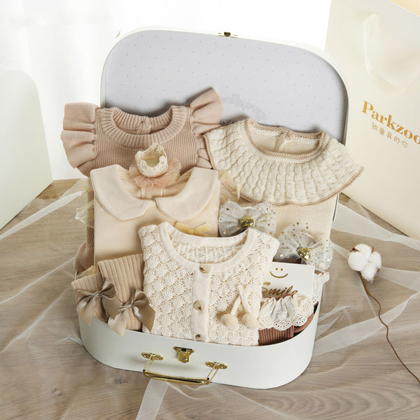 Flag Village Newborn Gift Box Spring And Summer Suit Girl Baby Full Moon Gift