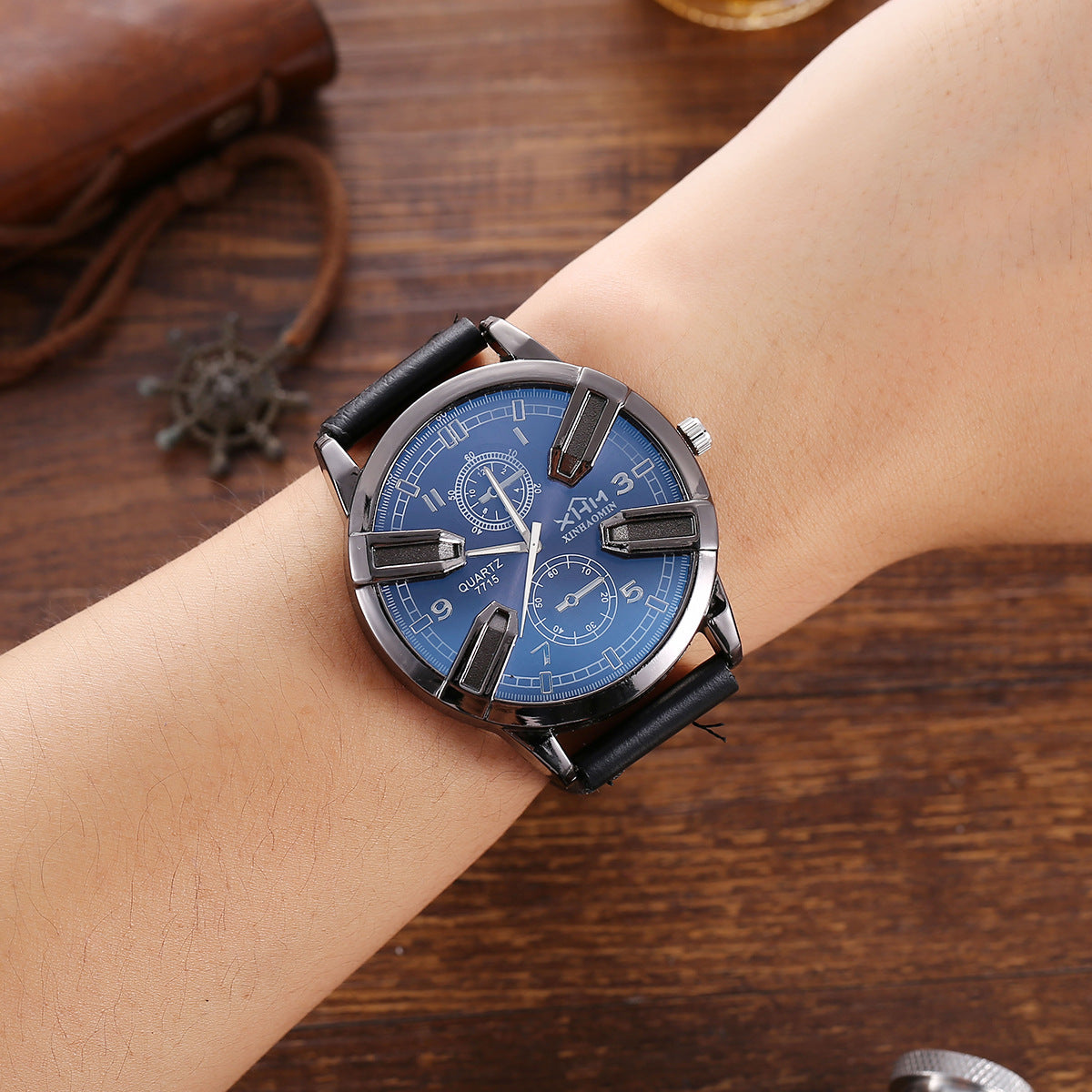 Flag Village Fashion Classic Boutique Gift Box Set Wallet Glasses Creative Quartz Watch