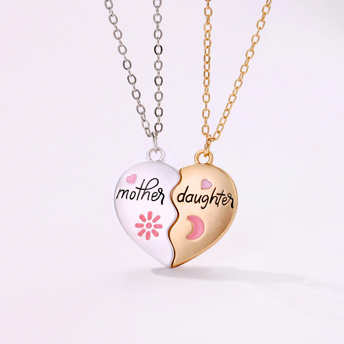 Flag Village 2PCS Set Jewelry Mother Daughter Necklace Matching Heart Magnetic Pendant Fashion Gifts For Mother's Day