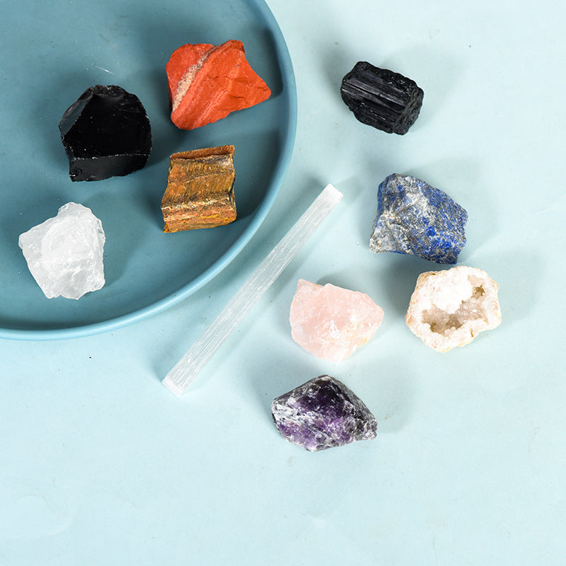 Flag Village 9 PCs Crystal Stone Rough Stone Rolling Millstone Christmas Box Set White Crystal Festival Gift Decoration