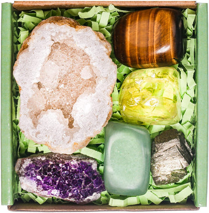 Flag Village 23 Piece Natural Crystal Stone Set Gift Box