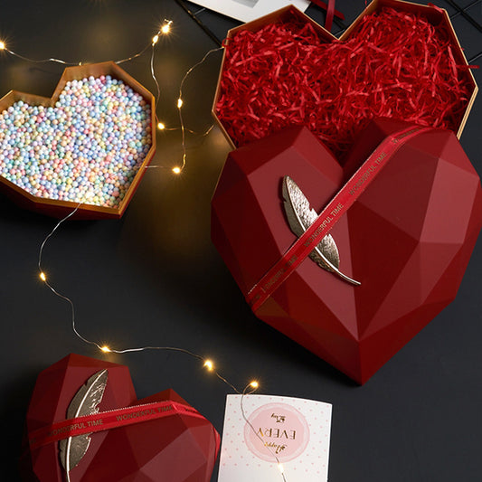 Flag Village Christmas Heart-shaped Gift Box
