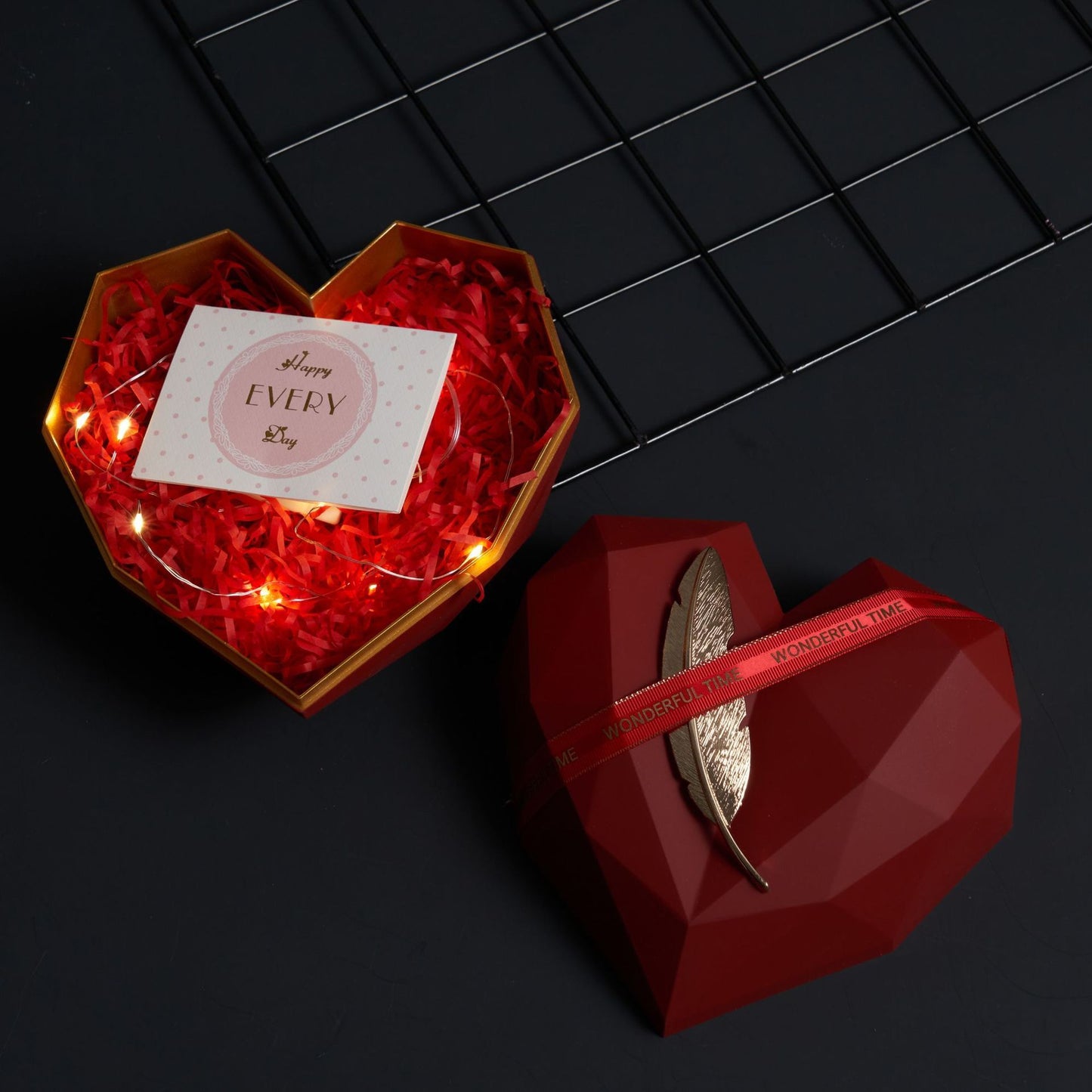 Flag Village Christmas Heart-shaped Gift Box